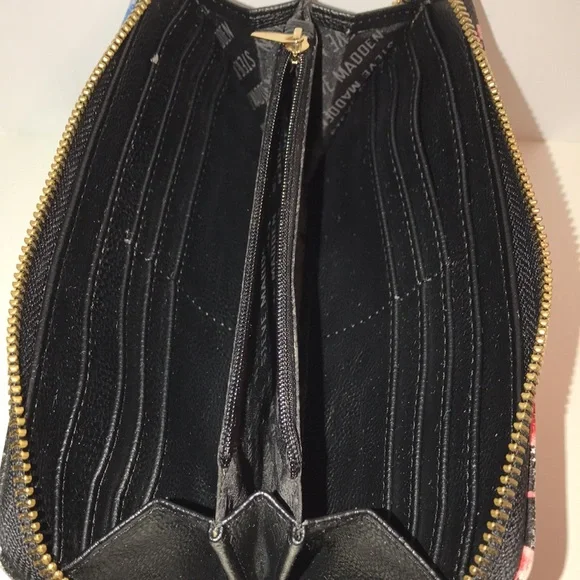 Steve Madden Black Floral accordion Women's Wallet - Picture 8 of 12